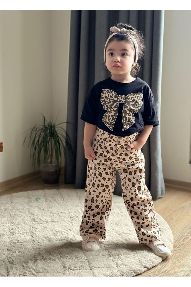 Leoparlı Gabardin Pantolon’lu 2’li Kiz Çocuk Takim Kurdele Baskılı