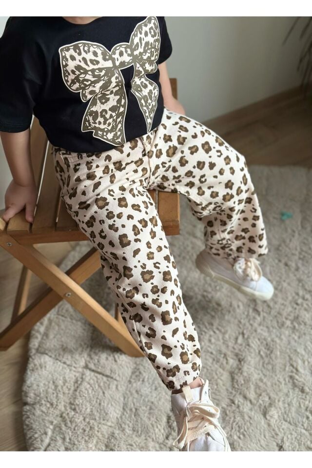 Leoparlı Gabardin Pantolon’lu 2’li Kiz Çocuk Takim Kurdele Baskılı Siyah - 7-8 Yaş