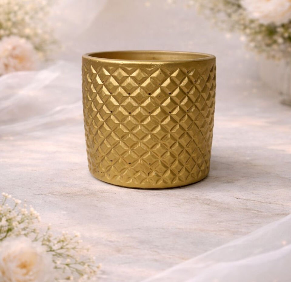 Saksı Gold Dekoratif Modern Geometrik Desenli Lüks Tasarım
